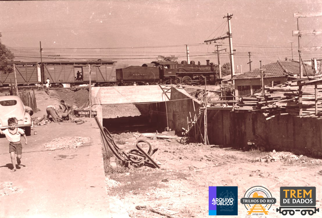 Saneamento da rua Viúva Cláudio (1965)