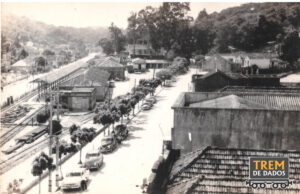 Pátio da estação Miguel Pereira