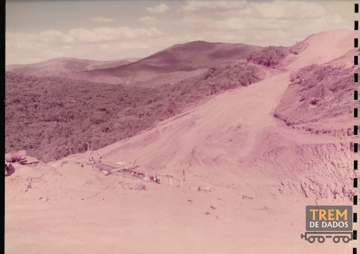 Obras da Ferrovia do Aço