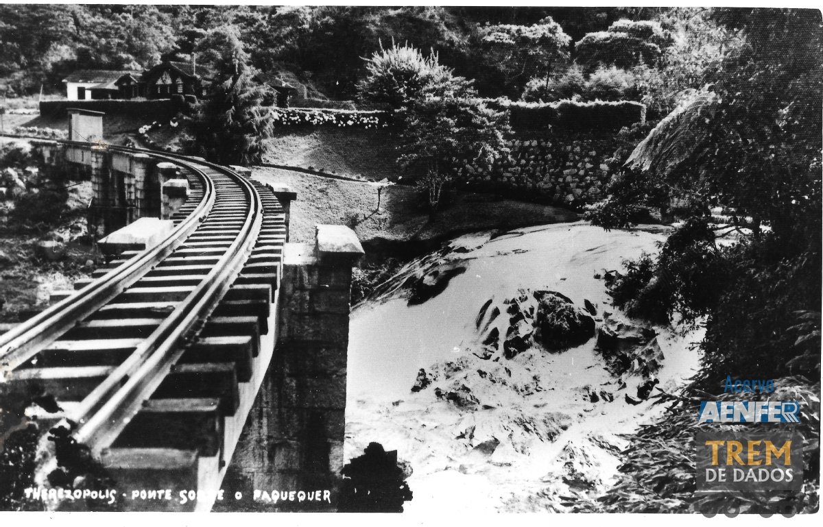 Ponte sobre o Rio Paquequer