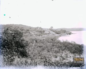 Construção da ferrovia na direção de Vitória – ES