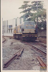 Manobra de locomotiva no Arará (1997)