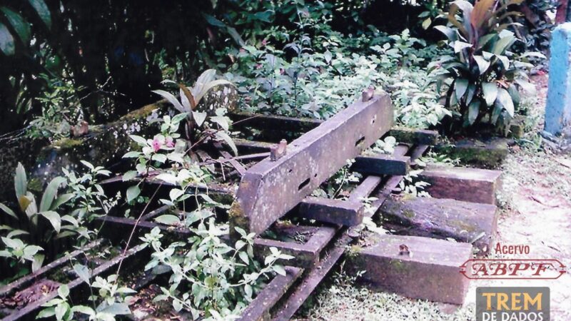 Conjunto de trilhos na Barreira, Estrada de Ferro Teresópolis