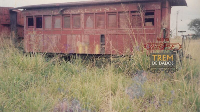Carro do Ramal de Colomins (Campos)