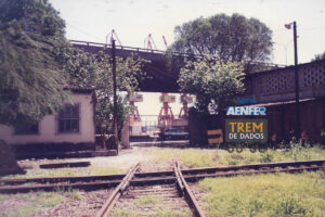 Cruzamento de vias na estação Marítima (1996)
