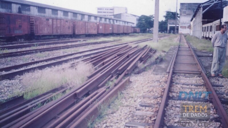 Pátio da estação de cargas e Oficinas de Praia Formosa