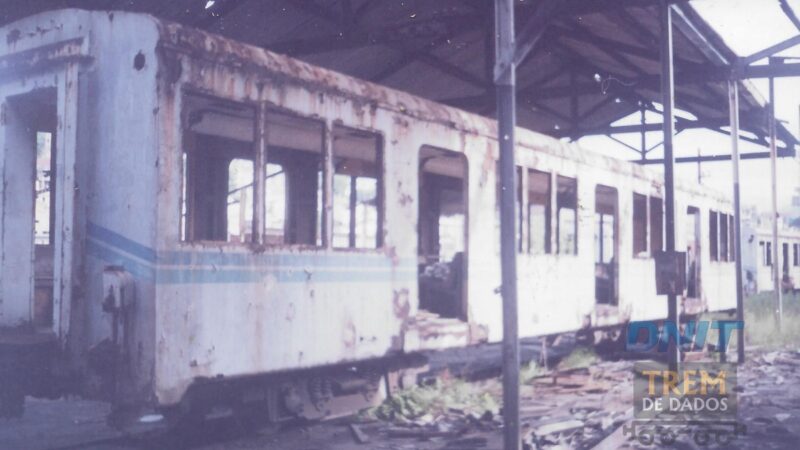 Pátio da estação de cargas e Oficinas de Praia Formosa
