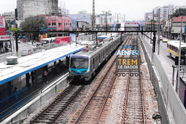 Trem “Coreano” na estação Méier (2006)