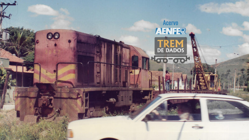 Locomotiva e Guindaste em Pinheiral – RJ (1996)