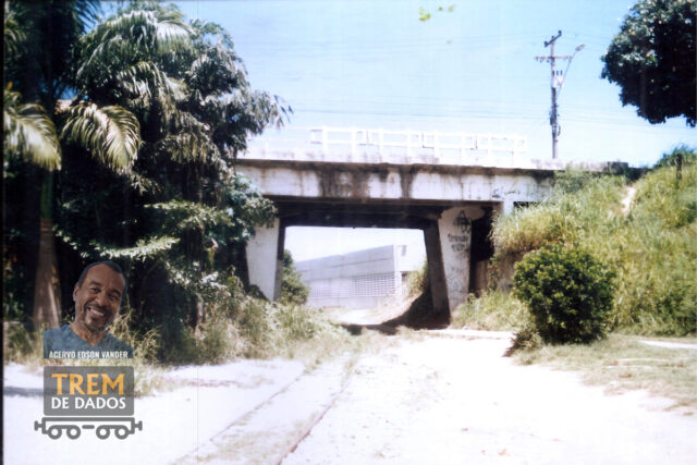 Viaduto da Rodovia Amaral Peixoto sobre o Ramal de Imbetiba, em Macaé