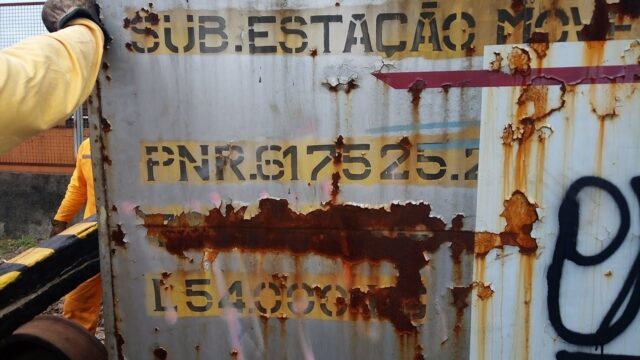 Subestação Móvel de energia, desativada em Deodoro - Imagem: Rogério Horácio