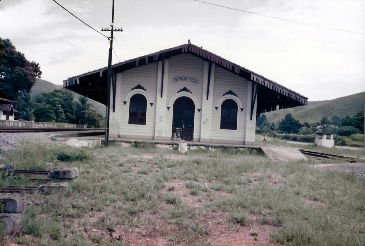 Armazém da Estação Engenheiro Passos (1992)