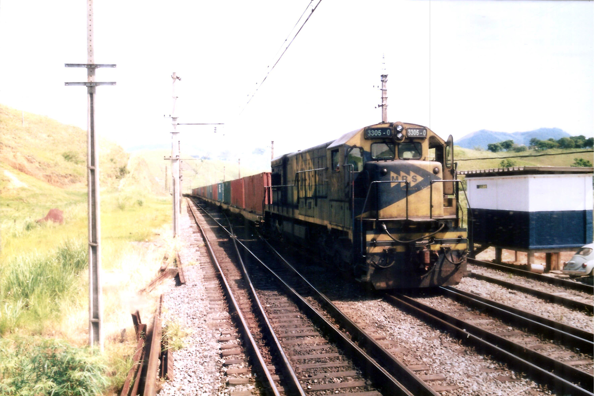 Trem de Container durante teste do Trem-Barrinha com MRS e Supervia (2002)