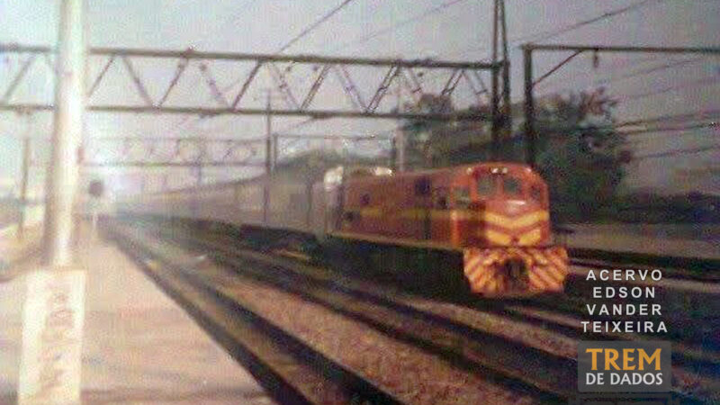 Trem de Aço (Noturno RJ x SP) em Lauro Müller (1987)
