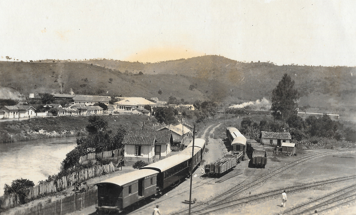 Pátio da estação Soledade de Minas (1936)