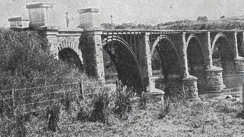 Ponte ferroviária em Minas Gerais (1913)